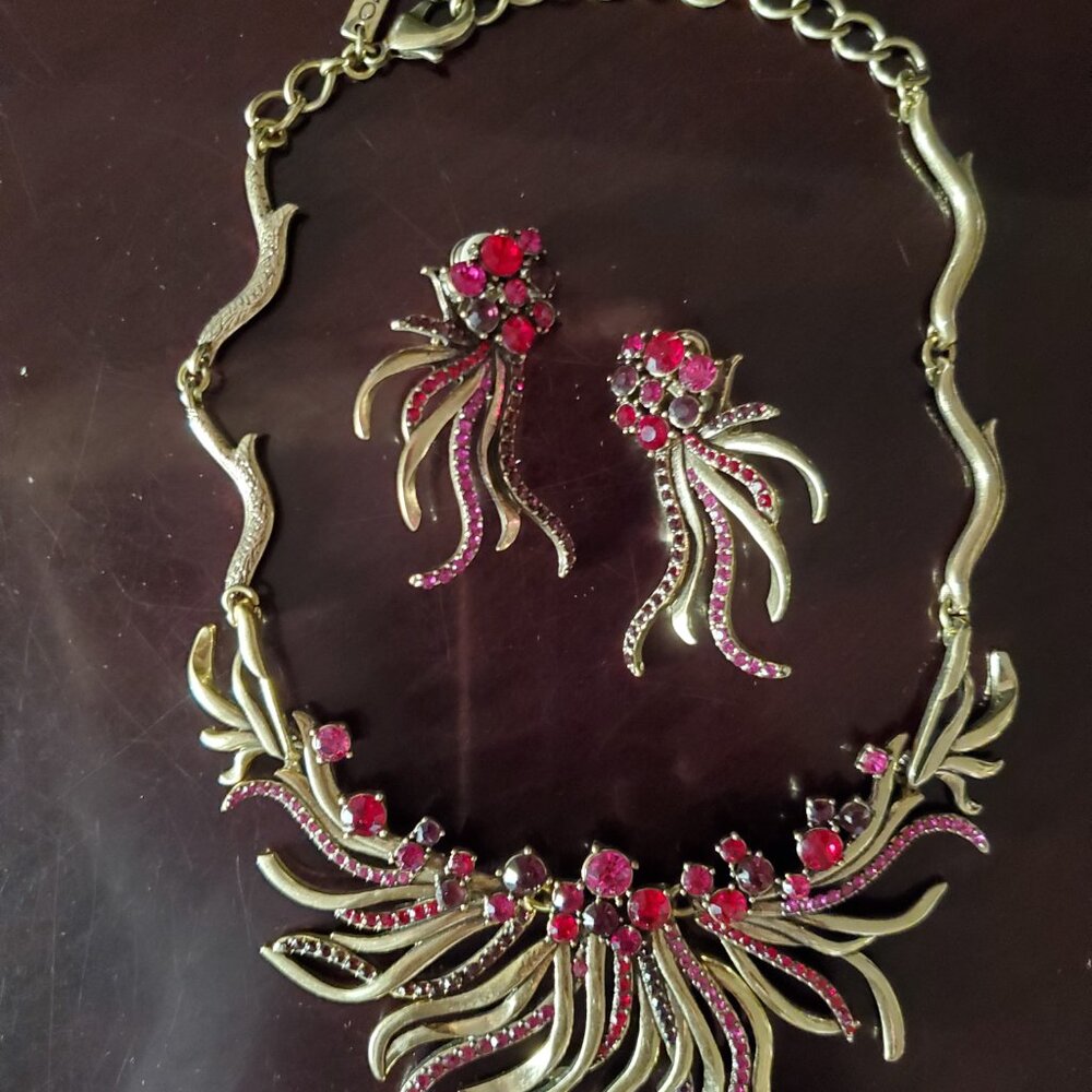 Oscar De La Renta fuchsia-pink and red crystals Phoenix Necklace & Earrings Set